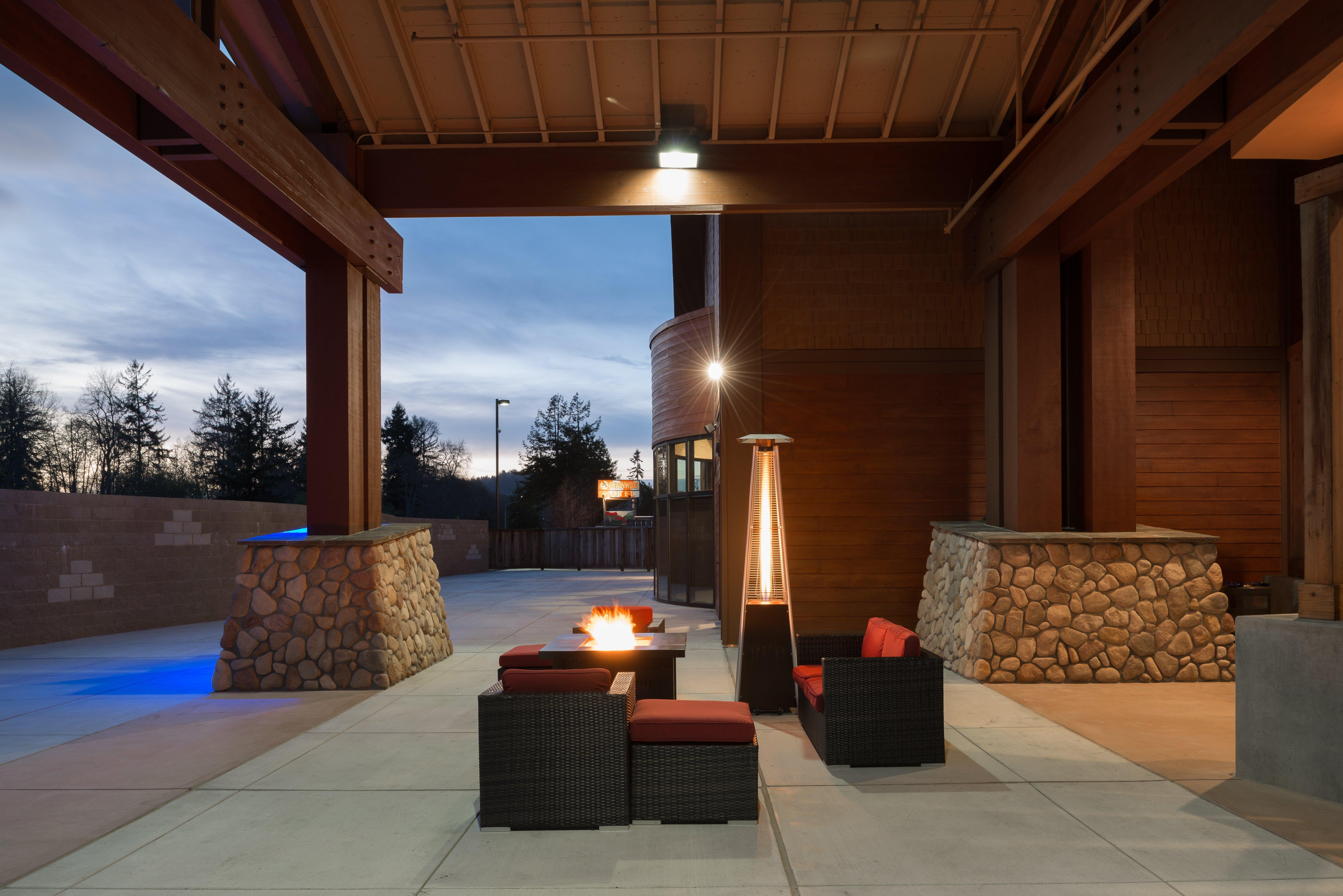 Holiday Inn Express Redwood National Park By Ihg Klamath Exteriör bild