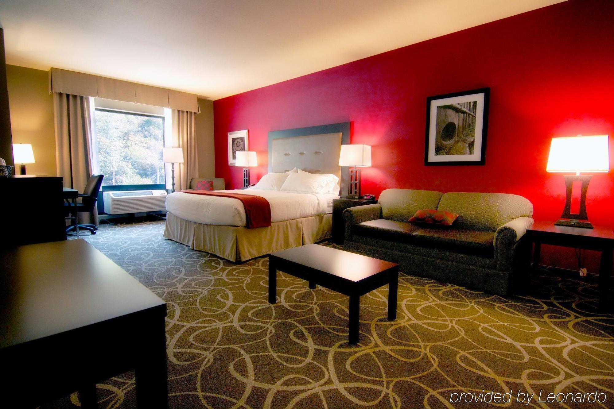 Holiday Inn Express Redwood National Park By Ihg Klamath Exteriör bild