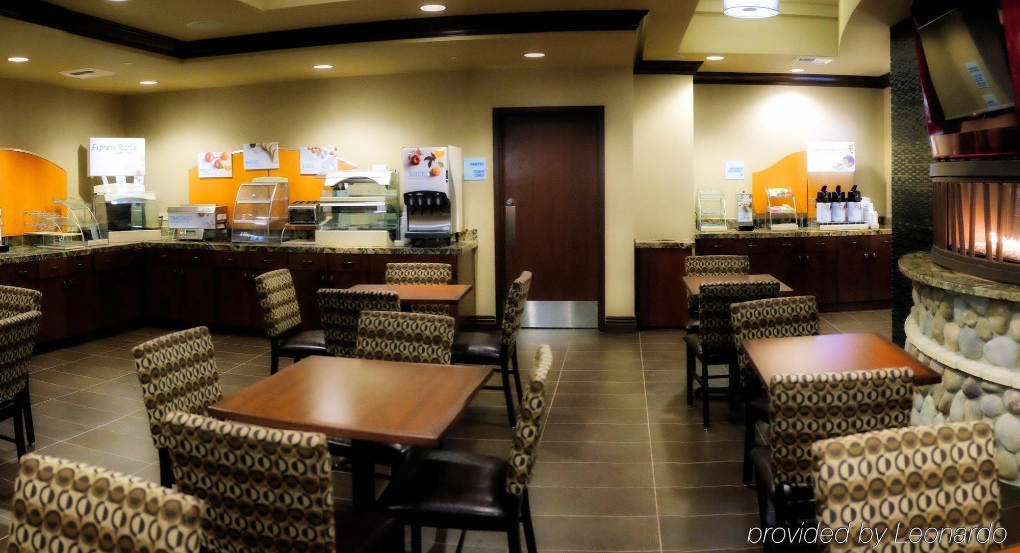 Holiday Inn Express Redwood National Park By Ihg Klamath Exteriör bild