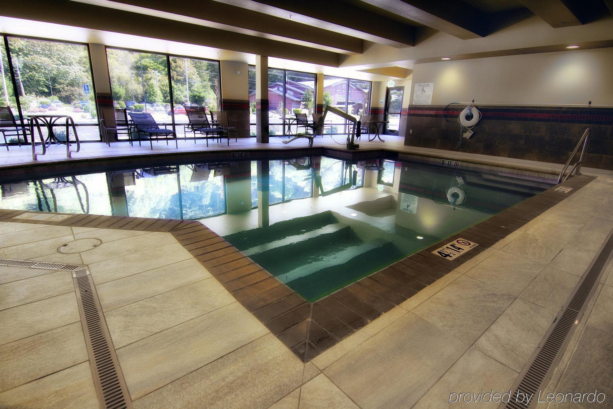 Holiday Inn Express Redwood National Park By Ihg Klamath Exteriör bild